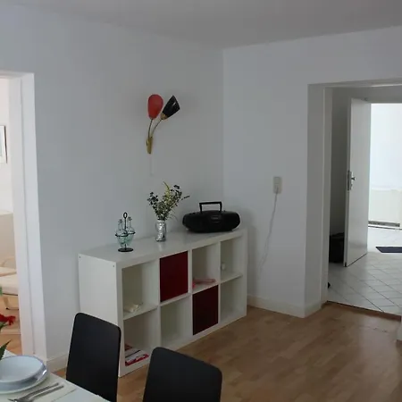 Apartamento Grosse, Schone Gartenwohnung In Historischer *